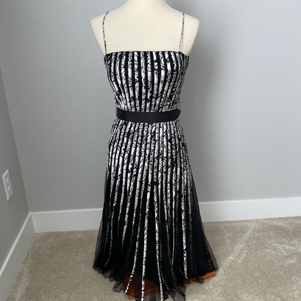 JS collections Black and White Dress  NWOT